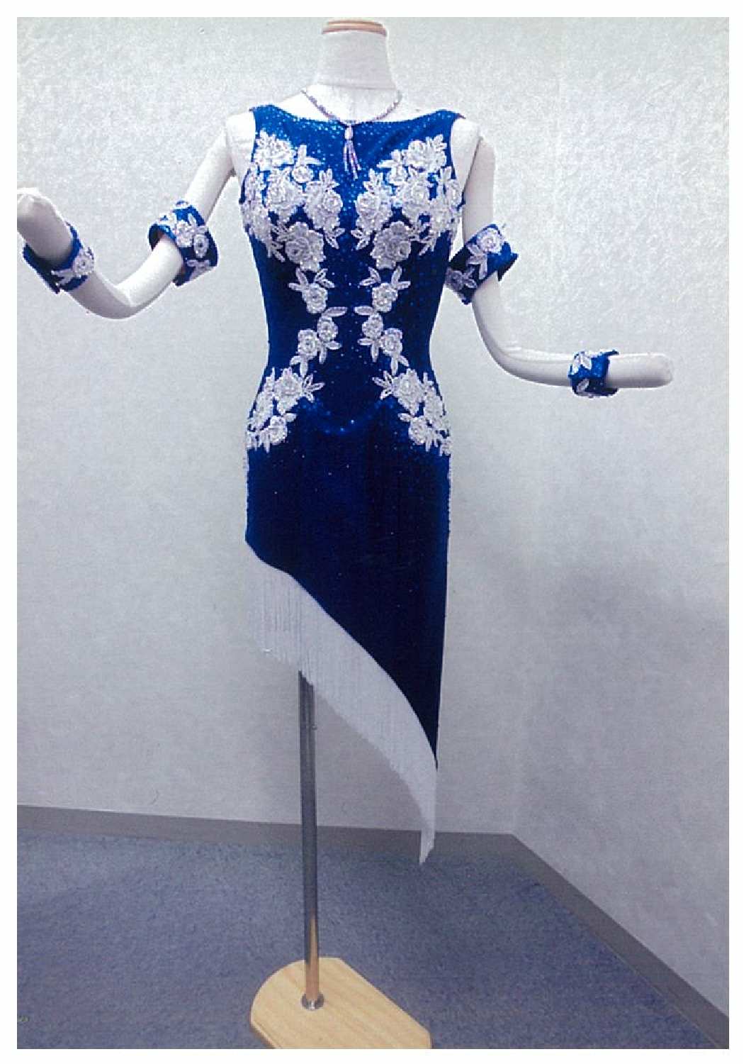 リーズナブルラテンレンタルドレス