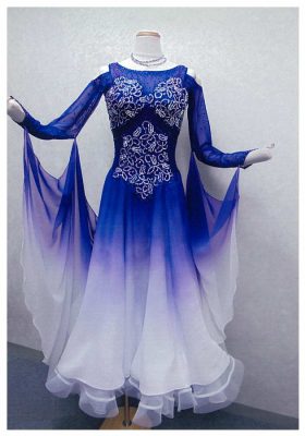 社交ダンスドレスをネットでレンタル