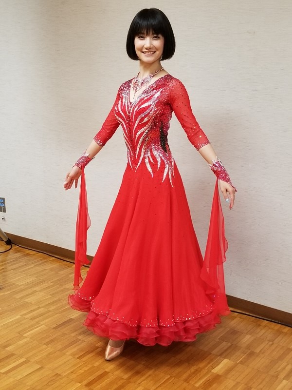 田中くるみ 先生 モデル 白樺ドレス製作