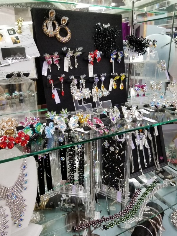 白樺ドレス恒例の夏の大バーゲンセール ダンスグッズ・アクセサリー