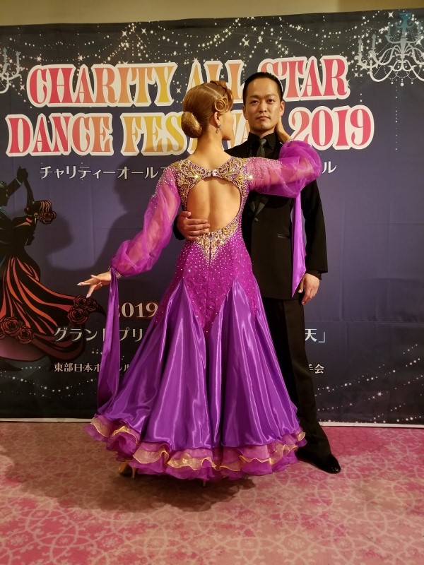 小野田のぞみ 先生 モデル 白樺ドレス製作