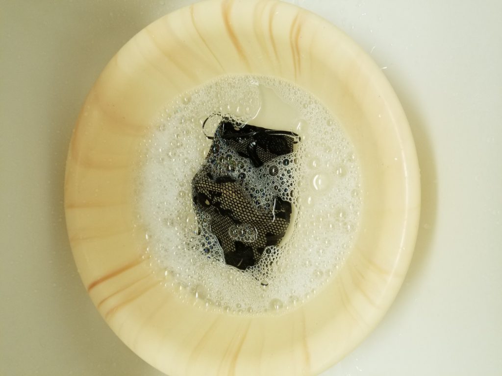 ドレス屋の本気マスク