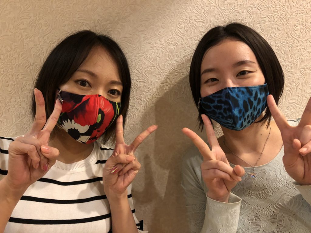 白樺ドレスマスク 国産布マスク 洗える日本製布マスク クールビューティー ネービーフロッキーマスク キラキラチャーム付おしゃれマスク 高級おしゃれマスク 社交ダンス用品 耐久性抜群マスク