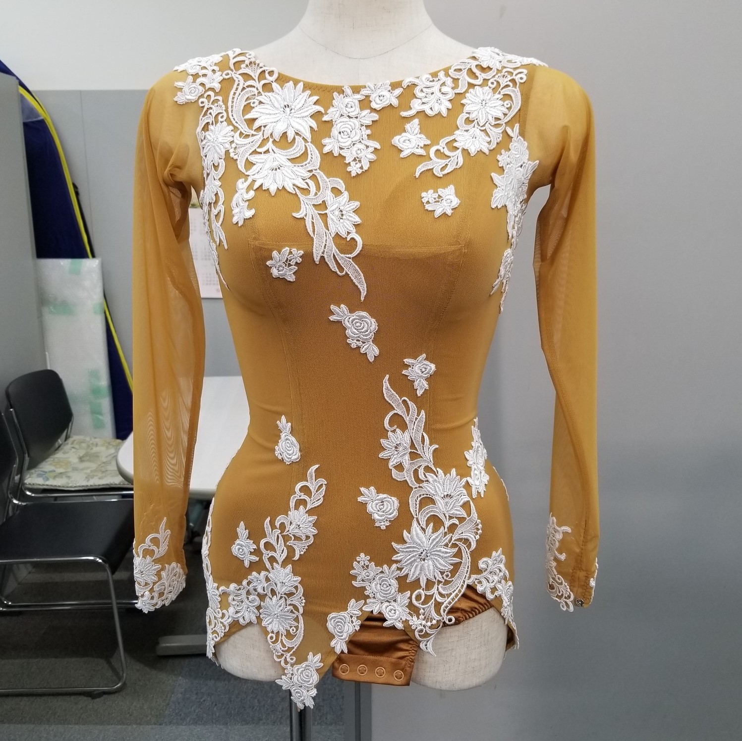 日本製社交ダンスドレスもプロ割で作れます