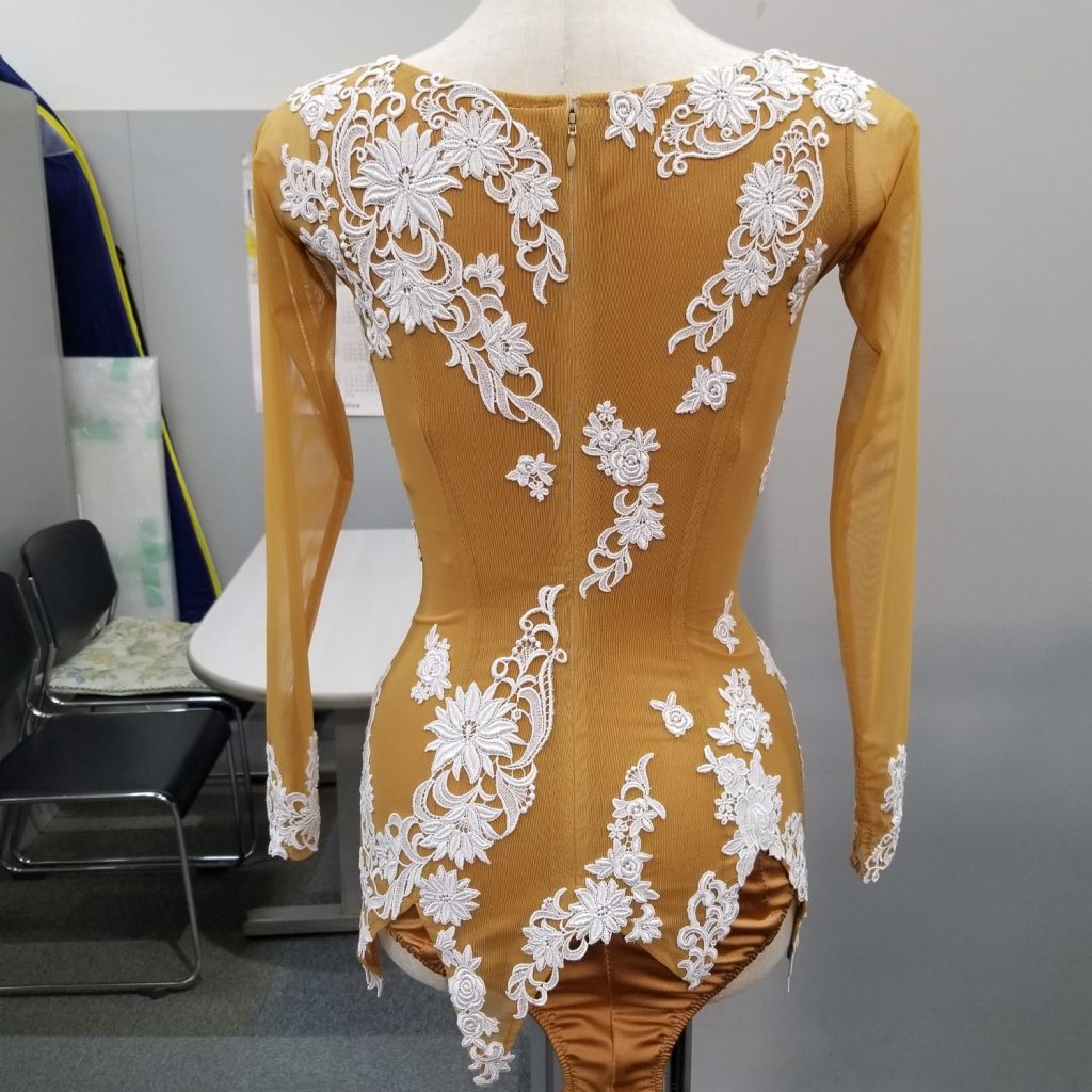 プロダンサーの割引 プロ購入割引 プロレンタル割引 社交ダンスプロダンサー 値引き 割引 お得