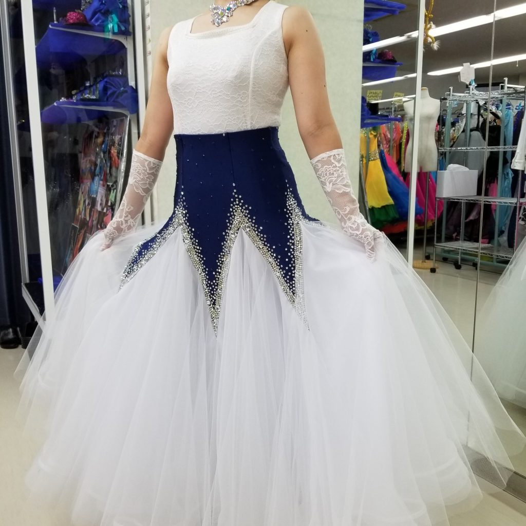 社交ダンスドレスリメイク 社交ダンスドレスリフォーム ダンスドレスの直し 大事なドレスを蘇らせる 白樺ドレスリフォーム