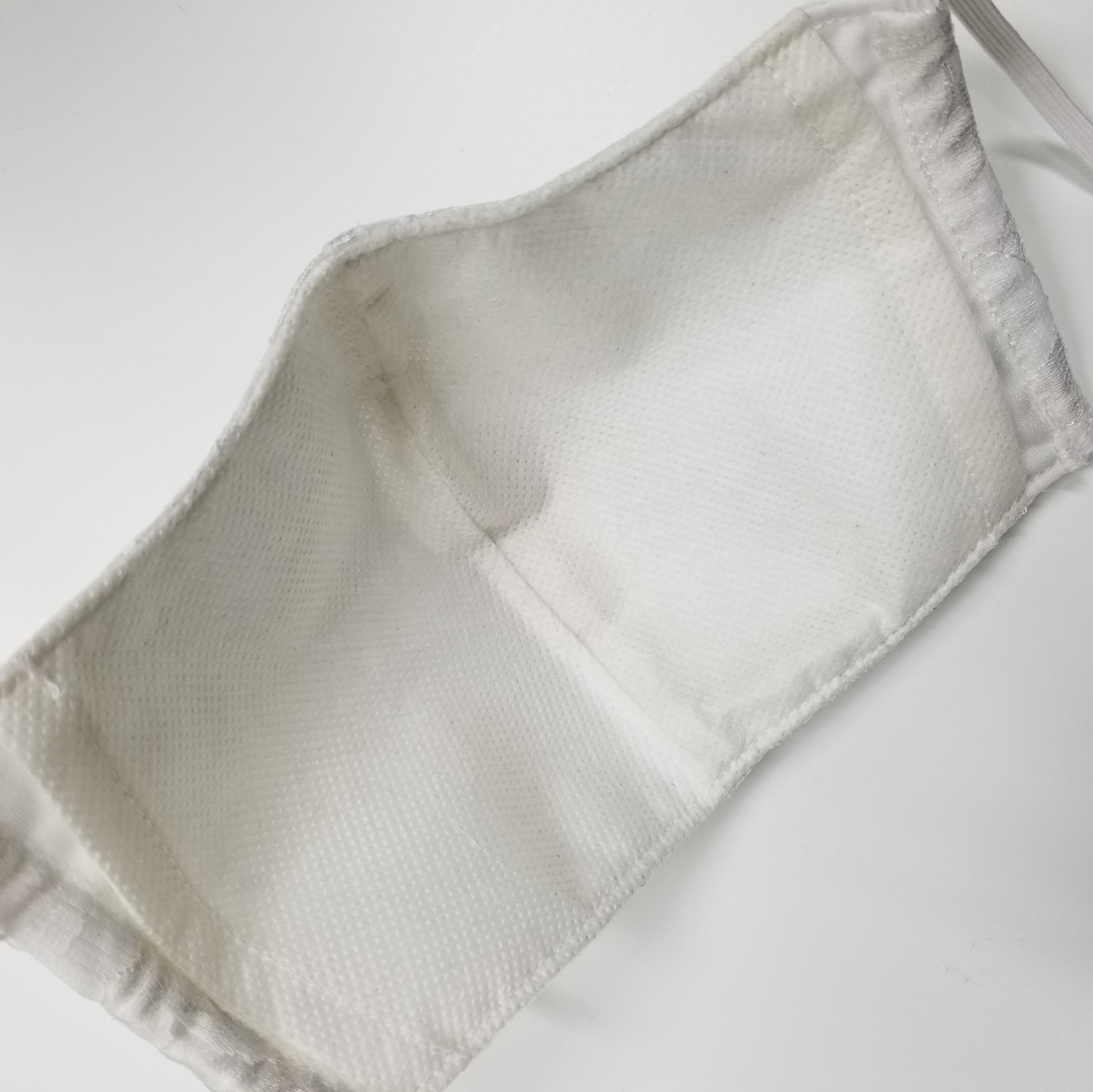 快適マスクは白樺マスク