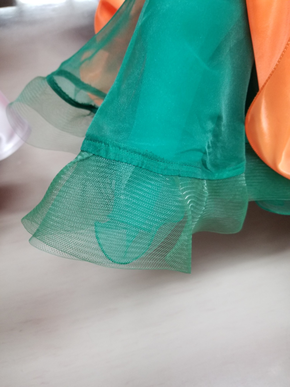 フリフリスカート オレンジスタンダードドレス ティアード調スタンダードドレス 目立つためのスタンダードドレス