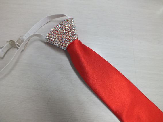 ダンス用石付ネクタイ ラインストーン付ネクタイ オシャレ男子 カラオケ男子 ワンタッチネクタイ 司会者も使えるネクタイ