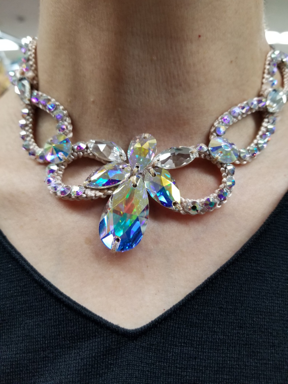 非金属チョーカー チョーカー 首飾り ネックレス ダンスファッション
パーティーファッション コットンブレード パーティーアクセサリ ドレスアイテム ダンスドレスの一部