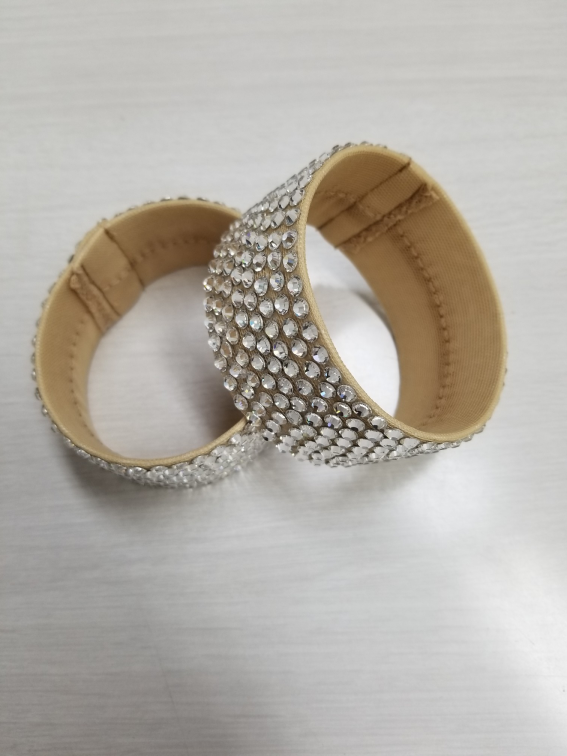 社交ダンス通販 ラテンドレス 腕をカバーするバンド アームバンド
エレガントアームバンド 石付バングル ドレス用アームバンド キラキラアームバンド