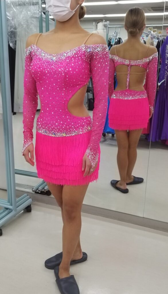 社交ダンスドレスお直し 社交ダンスドレスリフォーム 社交ダンスドレス専門店 ダンスドレス フィギュアスケート衣装お直し 創作ダンス衣装 フィギュアスケート衣装 丈直し