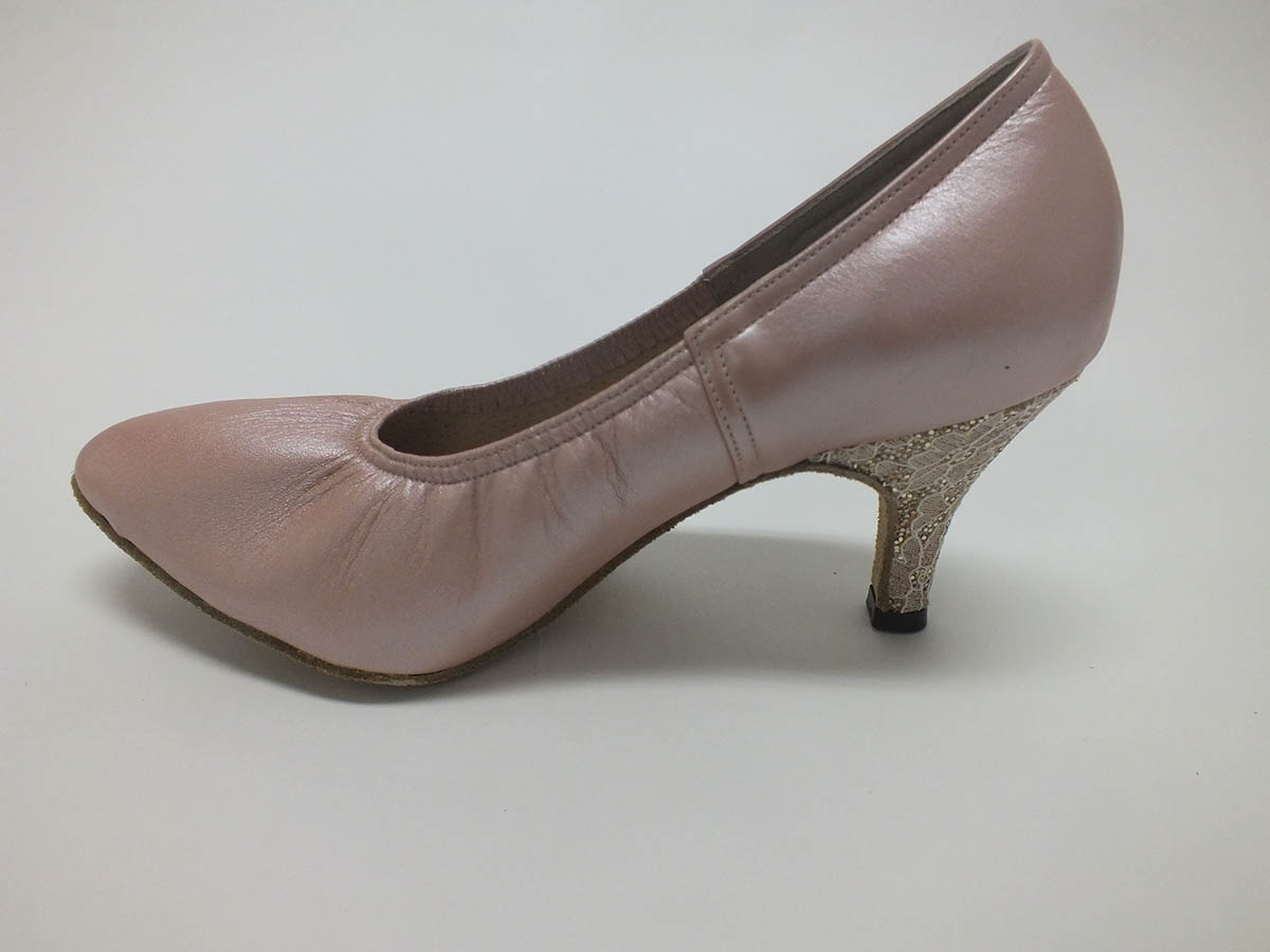 日本人の足に合うレッスン用最適社交ダンス用シューズ