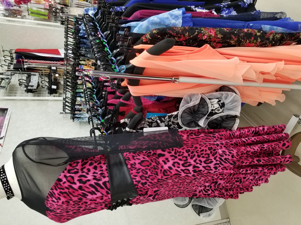 白樺ドレスセール 社交ダンス用品店 社交ダンスドレス東京 社交ダンスドレス西日暮里 スタンダードドレス ラテンドレス 20万円以下社交ダンスドレス