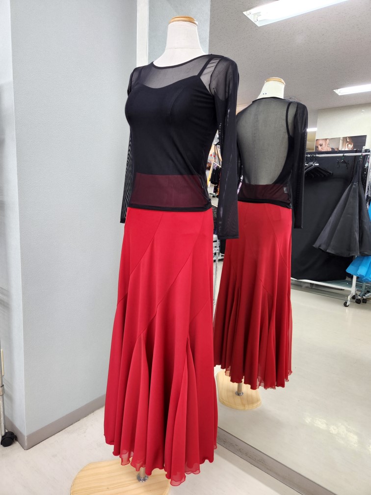 ダンス衣装 ダンス用インナー 背中の開いたドレスインナー 社交ダンス用インナー ダンス設計のレディースインナー