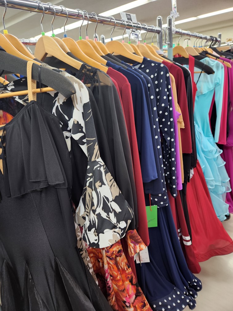 白樺ドレス お正月大バーゲンセール 高級ドレスが安い 日本製ドレスが格安で買える ダンスシューズ ダンスウェア ダンスアクセサリー