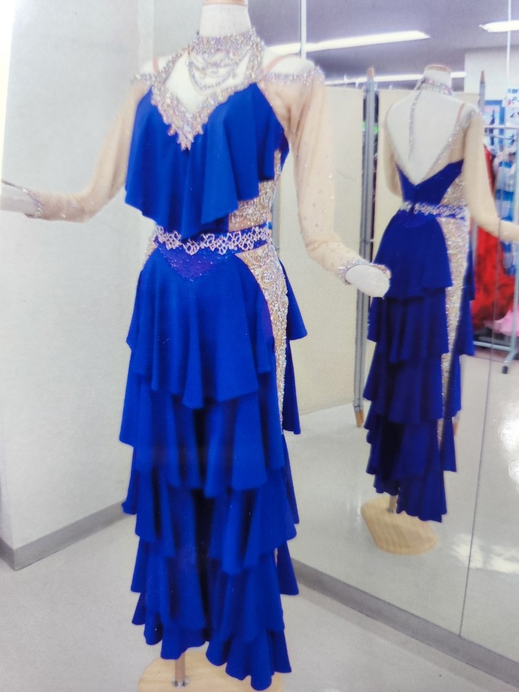 白樺ドレスリフォーム 社交ダンスドレスお直し ドレスリメイク ダンスドレスリフォーム 評判の良いドレスお直し屋さん