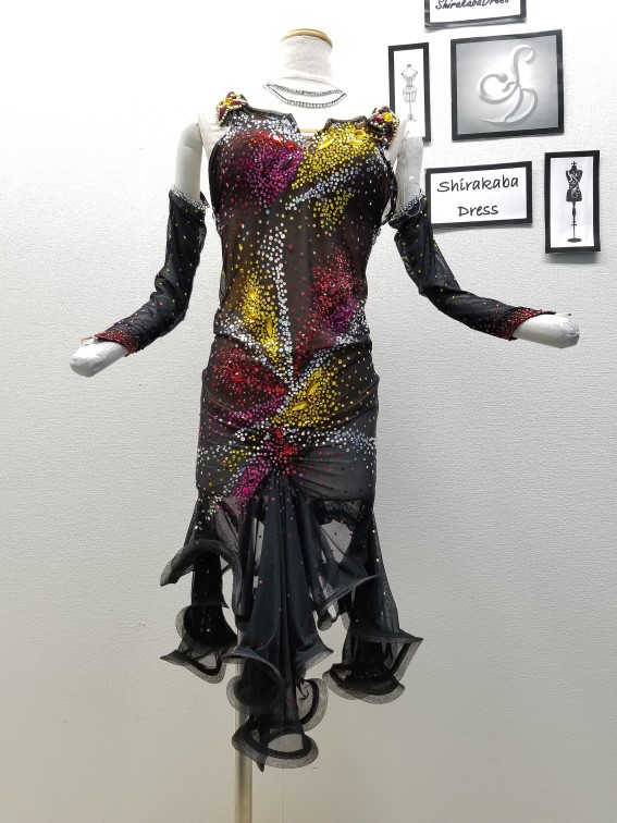 Sサイズのいいラテンドレスを格安で買いたい