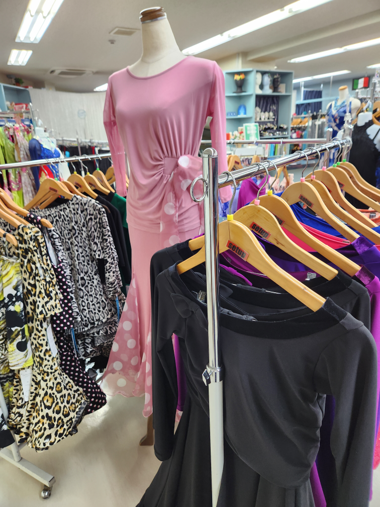 白樺ドレスセール 西日暮里ダンス用品 白樺セール 2024年夏セール 社交ダンスドレス 社交ダンス用品