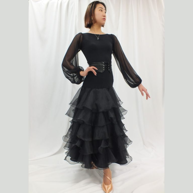 社交ダンスウェア　ダンスツーピース　ダンスワンピース　日本製ワンピース　白樺ドレス　スタイリッシュムーブ　オシャレ　黒上下　パーティードレス　パーティー洋服