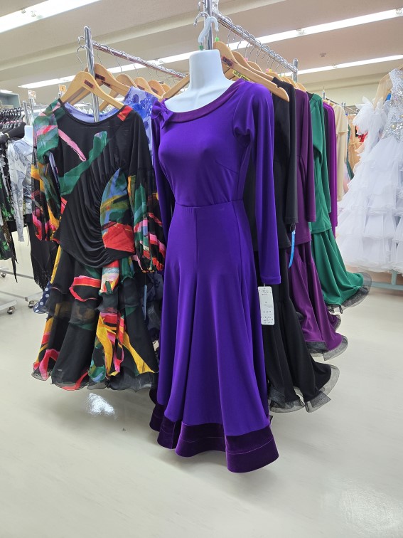 社交ダンスワンピース ダンスワンピース 白樺ドレスフェア レッスンウェア ダンスシューズ ダンスウェア 東京西日暮里 社交ダンスドレス