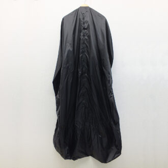 ボリュームのある社交ダンスドレスの保管