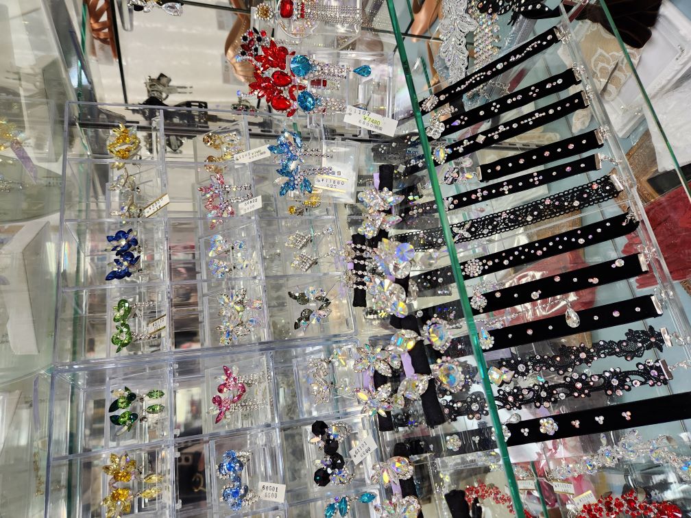 白樺ドレスセール 白樺ドレスお正月大バーゲンセール 社交ダンス用品 社交ダンスドレス 社交ダンスシューズ 社交ダンスアクセサリー 社交ダンス衣装