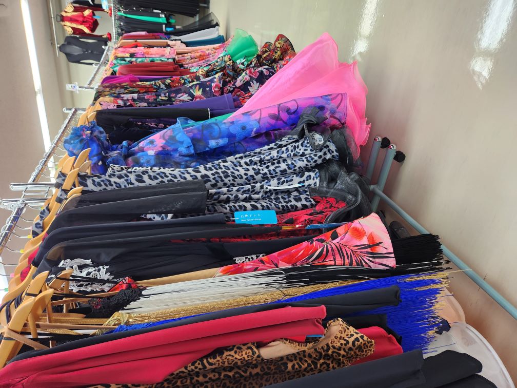 白樺ドレスセール 白樺ドレスお正月大バーゲンセール 社交ダンス用品 社交ダンスドレス 社交ダンスシューズ 社交ダンスアクセサリー 社交ダンス衣装