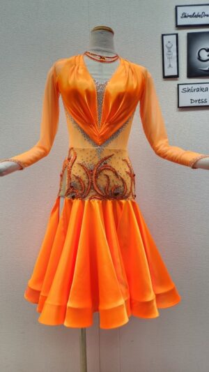 【試着・レンタル・購入】オレンジのラテン用社交ダンスドレス(Sサイズ)
