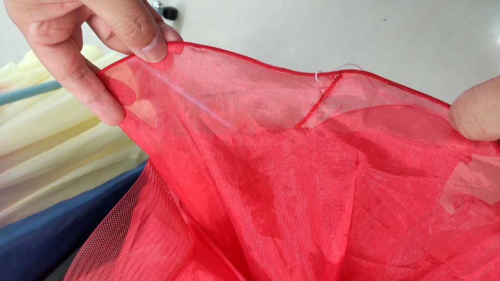 ダンスドレスリメイク ダンスドレスお直し 社交ダンスドレスクリーニング ダンスドレス露出隠し ダンスドレススカートカット ダンスドレス袖丈カット 社交ダンスドレス石取れリペア 社交ダンスドレス破れ