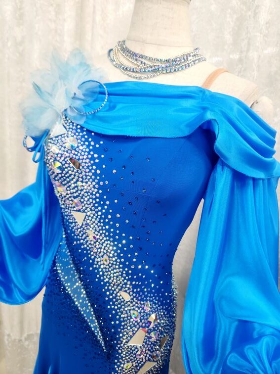 【試着・レンタル・購入】ブルーのアメリカンスムースドレス - 画像 (5)