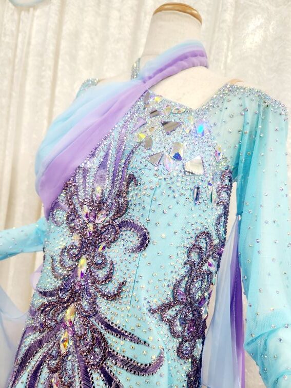 【試着・レンタル・購入】気になるお腹周りをカバーしてくれるLLサイズドレス - 画像 (5)