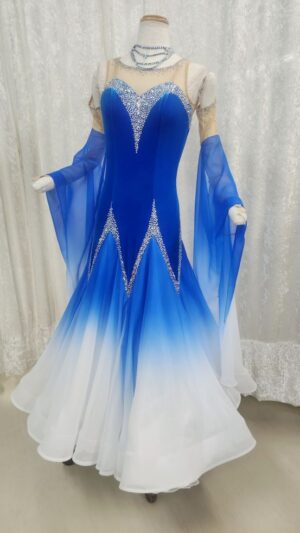 【試着・レンタル・購入】シンプルすっきりロイヤルブルードレス