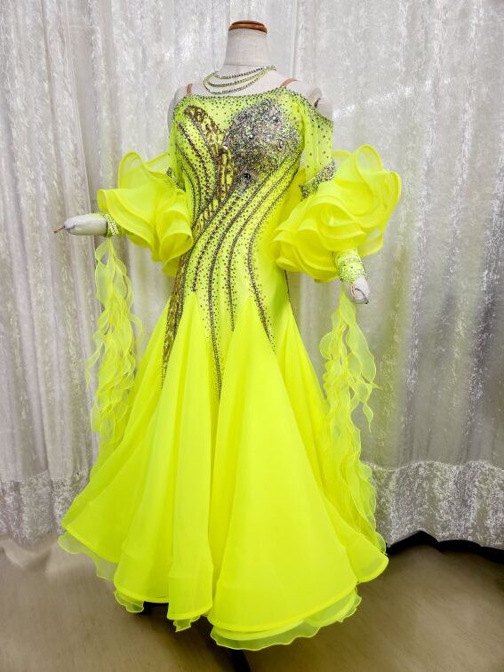 【試着・レンタル・購入】蛍光イエローのスタンダードドレス