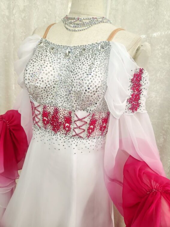 【試着・レンタル・購入】白に濃いピンクのグラデーションLサイズスタンダードドレス - 画像 (5)