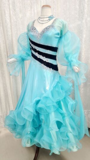 【試着・レンタル・購入】ティアードのミントカラースタンダードドレス