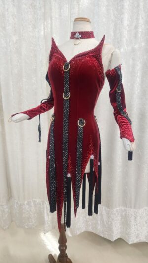 【試着・レンタル・購入】個性派ベロア素材のSサイズルンバドレス