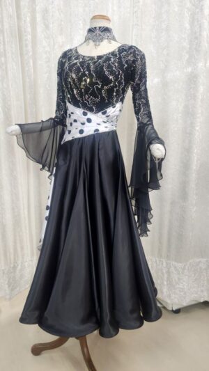 【試着・レンタル・購入】黒のSサイズパソドレス