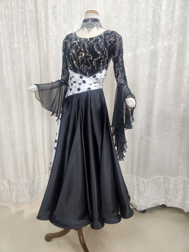 【試着・レンタル・購入】黒のSサイズパソドレス