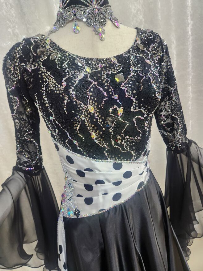 【試着・レンタル・購入】黒のSサイズパソドレス - 画像 (5)