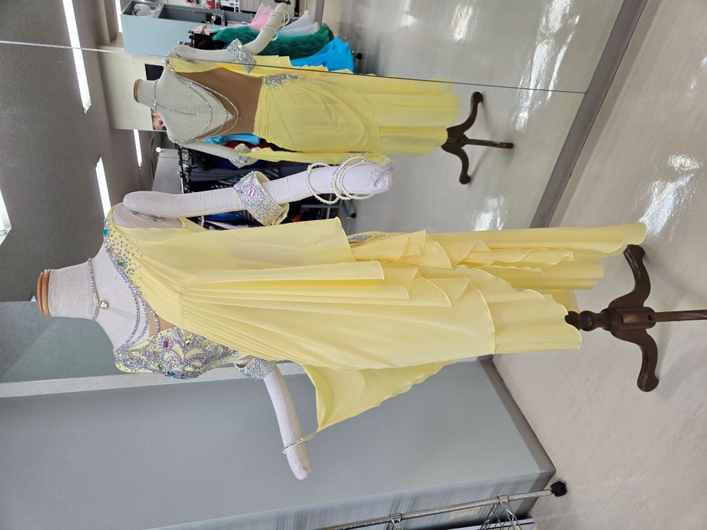 体型カバーラテンドレス　ラテンドレス　社交ダンスドレス　社交ダンスドレスお悩み　